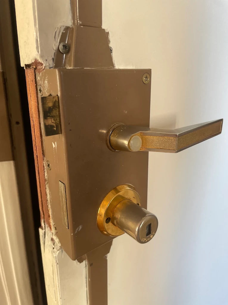 Serrure de porte lors d’un dépannage à Brunoy